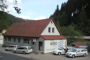 Firmengebäude in Katzhütte